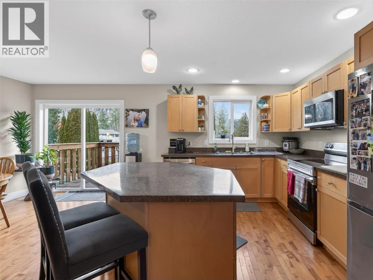 120 Kootenay Avenue, Castlegar, BC, V1N 4H4 - 7