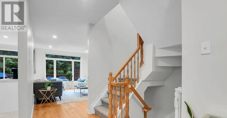 47 Tobermory Crescent, Ottawa, ON, K2K 3M4 - 6
