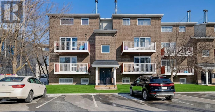 403-1589 St Bernard Street, Ottawa, ON, K1T 3H7