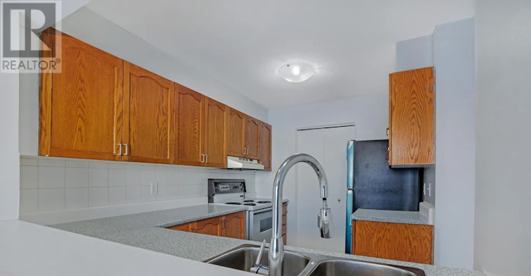 403-1589 St Bernard Street, Ottawa, ON, K1T 3H7 - 15