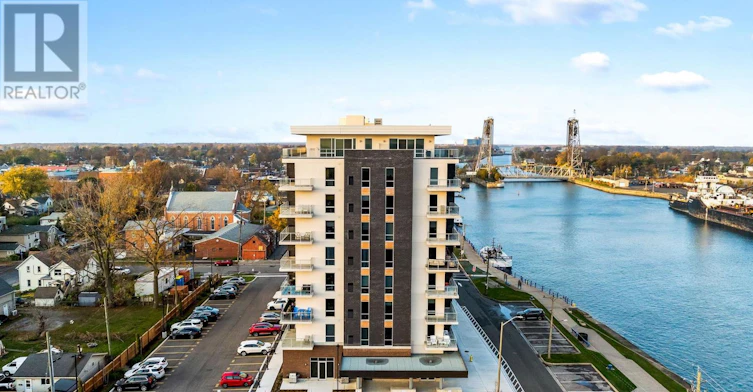 703-118 West Street, Port Colborne, ON, L3K 0B9 - 2