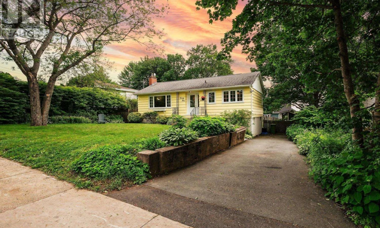 23 Brigadoon Avenue
