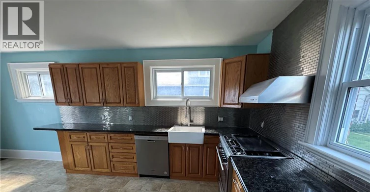 688 Colborne Street, Brantford, ON, N3S 3R1 - 3
