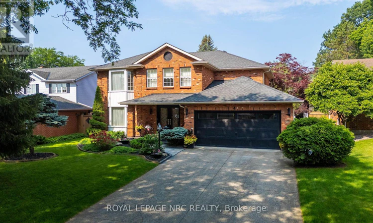 4 Greenvale Court