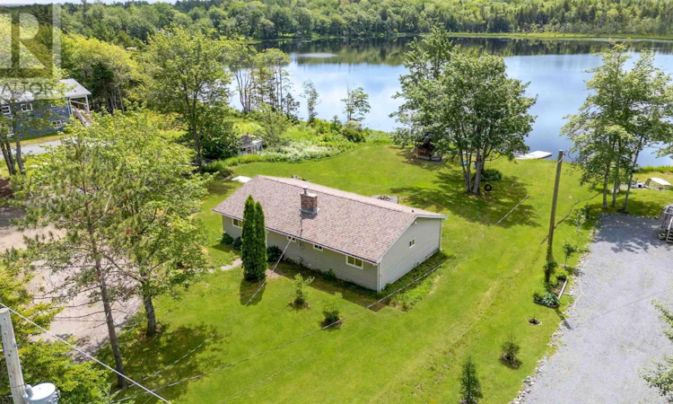 110 Long Lake Road