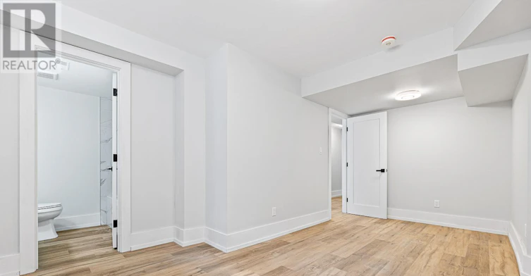 2-108 Enderby Road, Toronto, ON, M4E 2S5 - 3