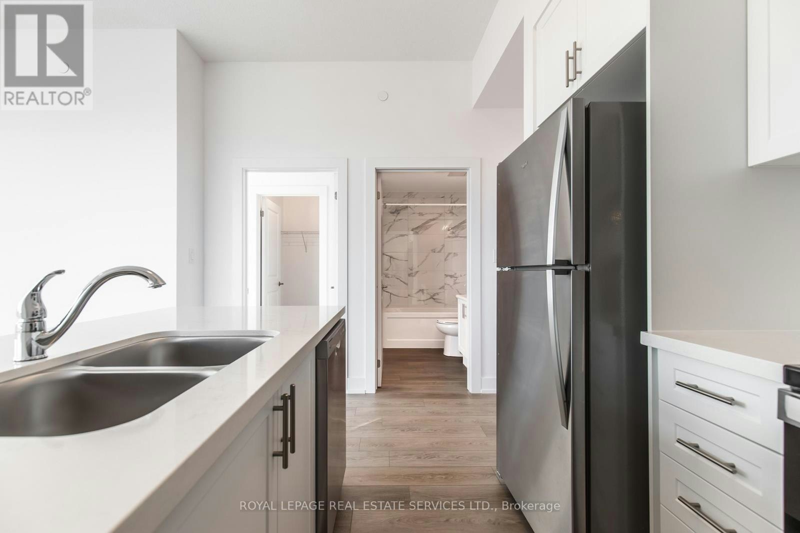 1211-470 Dundas Street E, Hamilton, ON, L8B 2A6 - 11