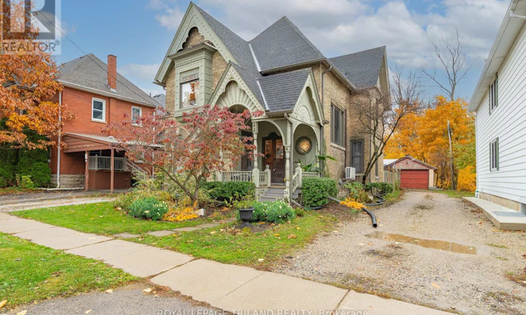 34 Gladstone Avenue