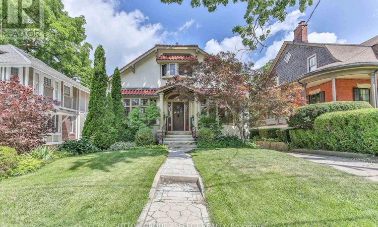 272 Huron Street