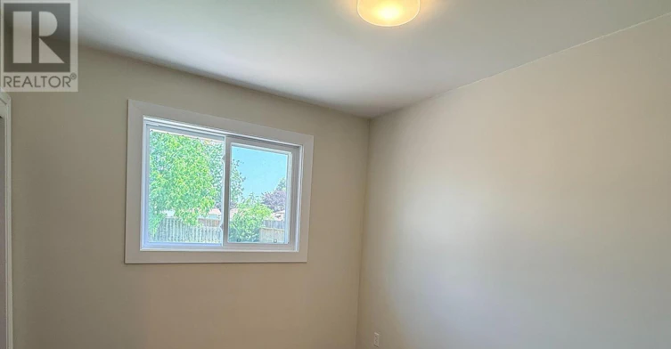 6780 Hagar Avenue, Niagara Falls, ON, L2G 5M4 - 8