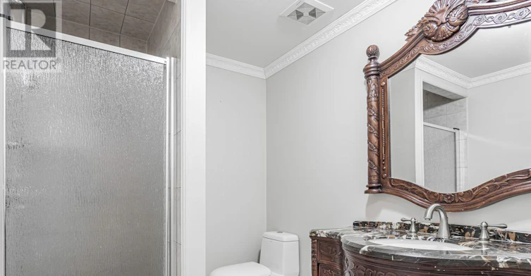 15 Royal Oak Drive, Toronto, ON, M3C 2M3 - 27