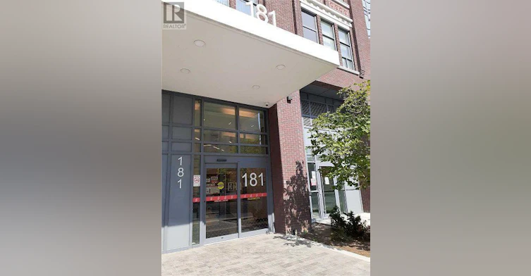 203-181 Huron Street, Toronto, ON, M5T 0C1 - 4