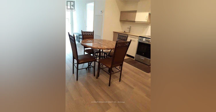 203-181 Huron Street, Toronto, ON, M5T 0C1 - 2