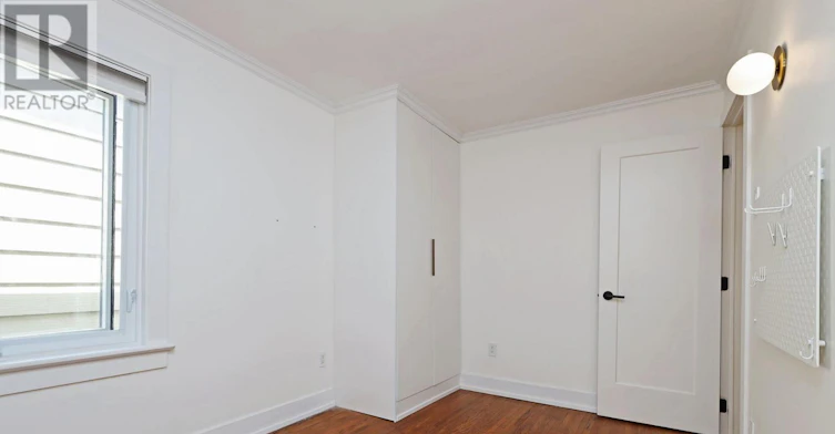 21 Curzon Street, Toronto, ON, M4M 3B3 - 17