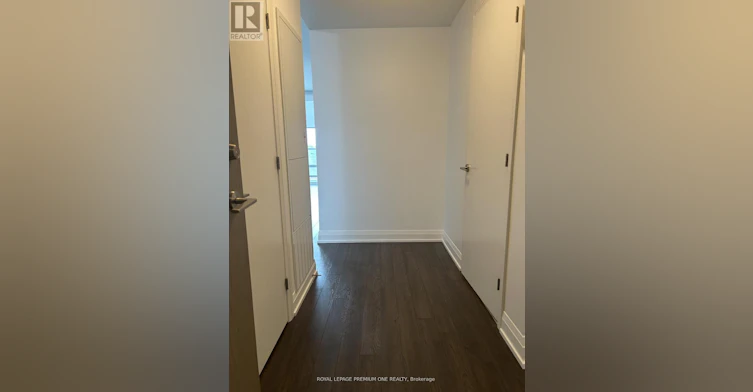710-4800 7 Highway, Vaughan, ON, L4L 1H8