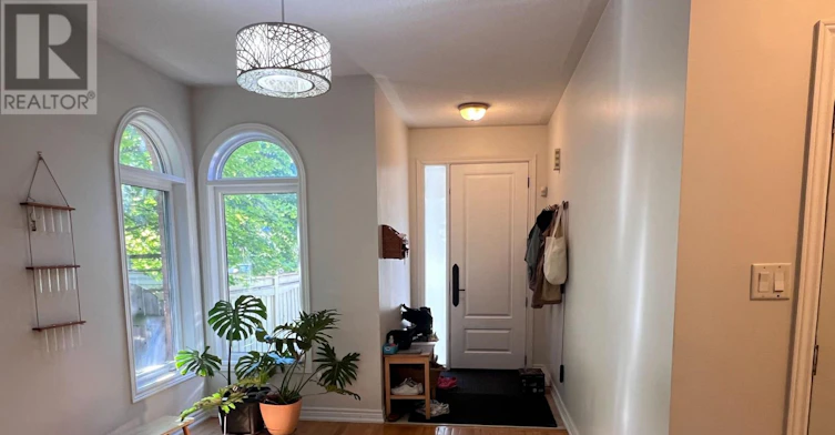 195 Cabernet Road, Vaughan, ON, L4J 8V8 - 2
