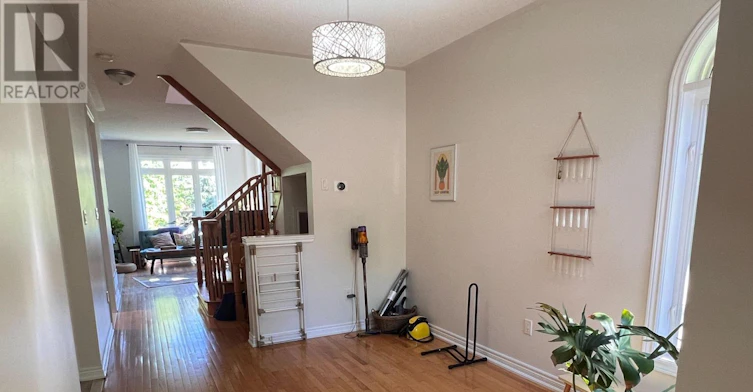 195 Cabernet Road, Vaughan, ON, L4J 8V8 - 4