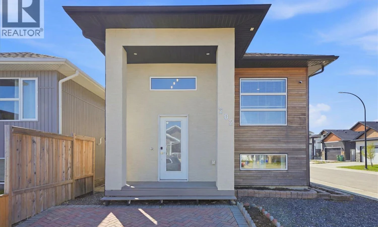 202 Bentley Court