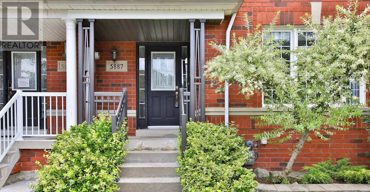 5887 Shelford Terrace, Mississauga, ON, L5M 6J9 - 2