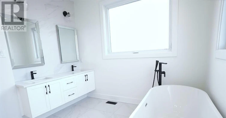 A-62 Columbus Avenue, Ottawa, ON, K1K 1R3 - 13