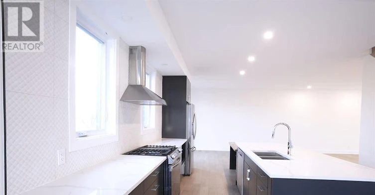 A-62 Columbus Avenue, Ottawa, ON, K1K 1R3 - 9