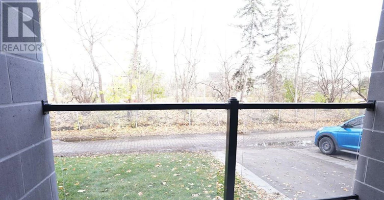 A-62 Columbus Avenue, Ottawa, ON, K1K 1R3 - 16