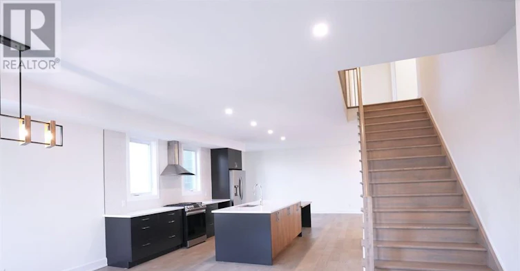 A-62 Columbus Avenue, Ottawa, ON, K1K 1R3 - 8
