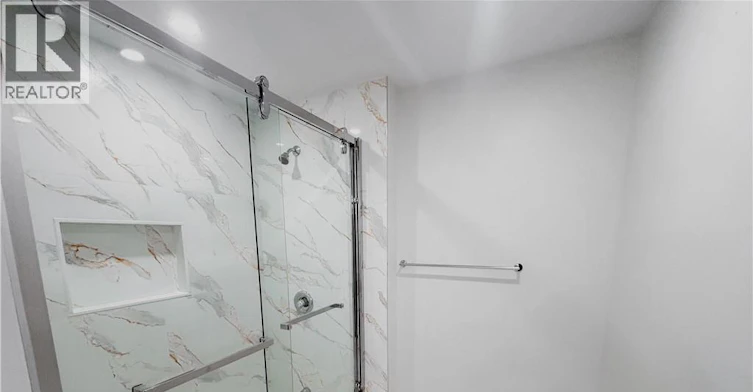 Lower-15 Westchester Place, Kitchener, ON, N2B 3M6 - 9