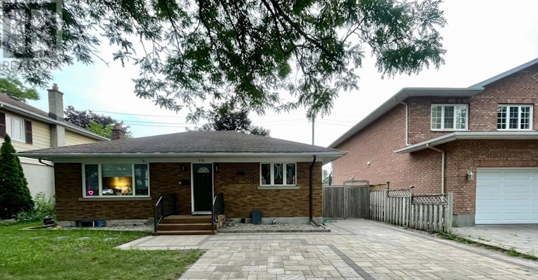 B ( BASEMENT-934 Smyth Road, Ottawa, ON, K1G 1P6
