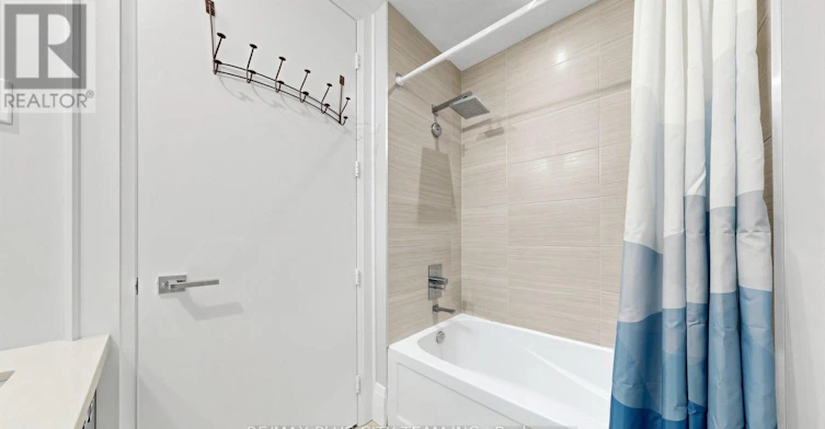 TH122-29 Queens Quay E, Toronto, ON, M5E 0A5 - 18