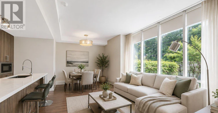 TH122-29 Queens Quay E, Toronto, ON, M5E 0A5 - 2