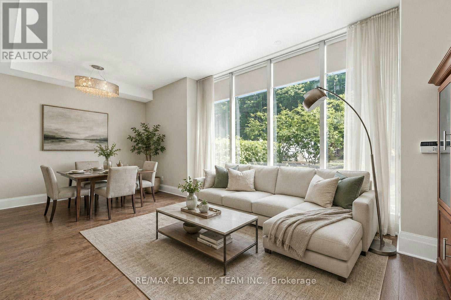 TH122-29 Queens Quay E, Toronto, ON, M5E 0A5 - 3