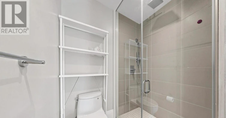 TH122-29 Queens Quay E, Toronto, ON, M5E 0A5 - 24