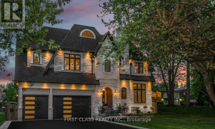 38 Maple Grove Avenue