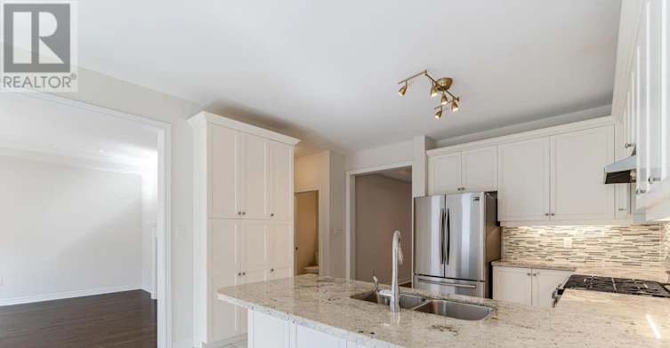 3172 Ernest Appelbe Boulevard, Oakville, ON, L6H 7C3 - 8