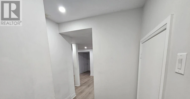 BSMT A-31 Compton Crescent, Toronto, ON, M3M 2C3 - 7