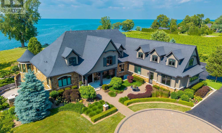 1234 Lakeshore Road