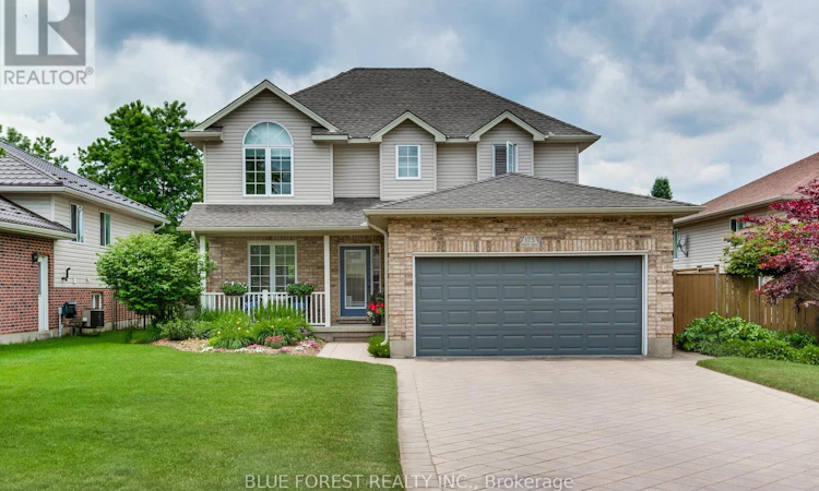 175 Forest Grove Crescent