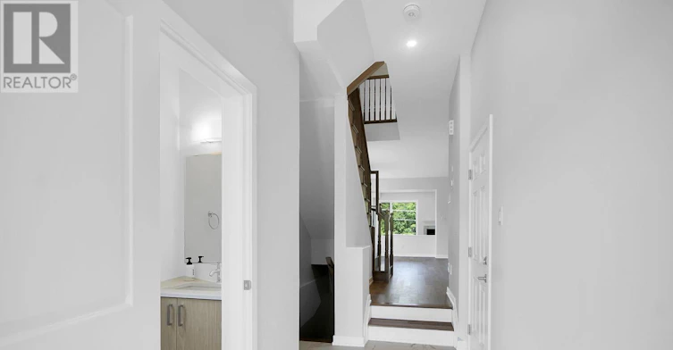 749 Newstead Crescent, Ottawa, ON, K2K 0M8 - 4