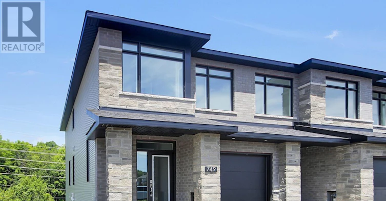 749 Newstead Crescent, Ottawa, ON, K2K 0M8 - 2
