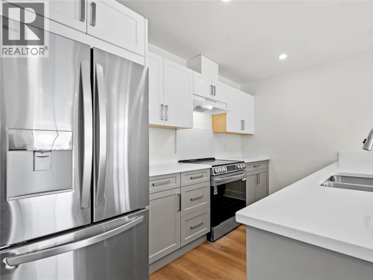 203-578 Lakeshore Drive, Penticton, BC, V2A 1B9 - 8