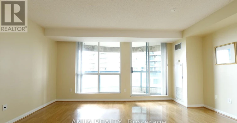 611-23 Lorraine Drive, Toronto, ON, M2N 2E3 - 2