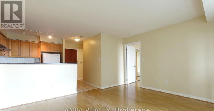 611-23 Lorraine Drive, Toronto, ON, M2N 2E3 - 5
