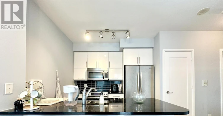 702-825 Church Street, Toronto, ON, M4W 3Z4 - 10