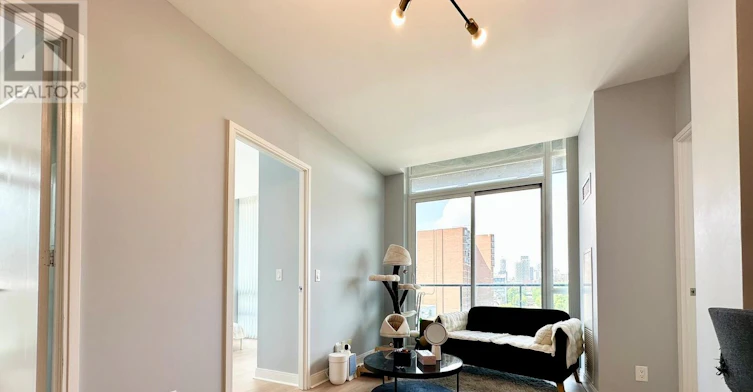 702-825 Church Street, Toronto, ON, M4W 3Z4 - 12