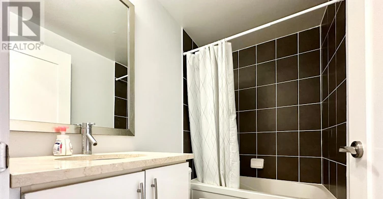 702-825 Church Street, Toronto, ON, M4W 3Z4 - 7