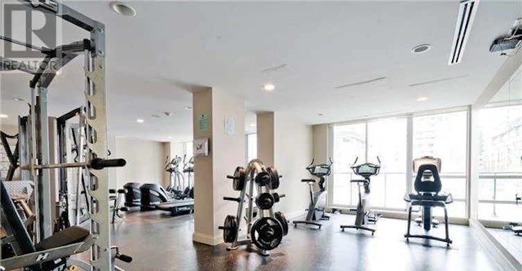 702-825 Church Street, Toronto, ON, M4W 3Z4 - 24