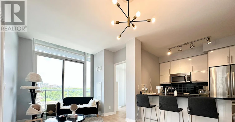 702-825 Church Street, Toronto, ON, M4W 3Z4 - 13
