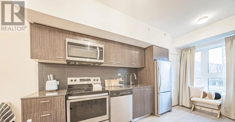 110-2100 Bridletowne Circle, Toronto, ON, M1W 2L1 - 4