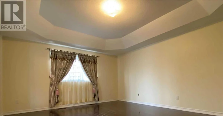 23 Bishop's Gate, Markham, ON, L6C 0T8 - 6